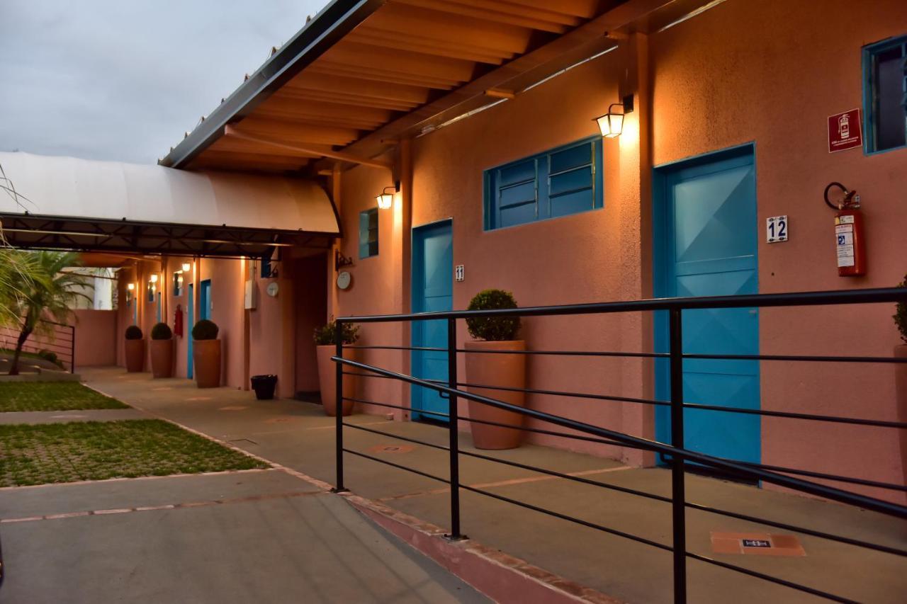 Villa Das Flores Olímpia エクステリア 写真